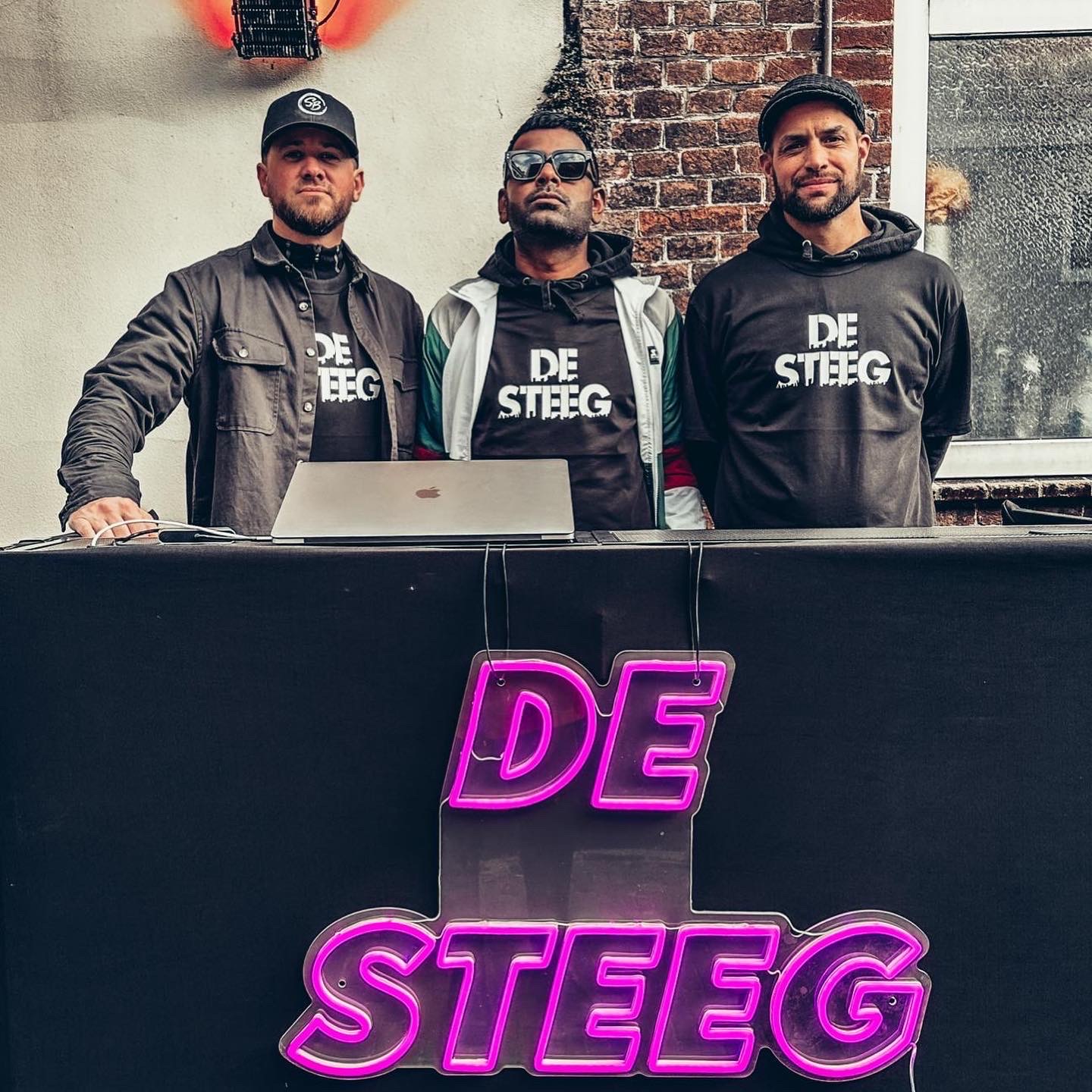 Dj Stush in de steeg